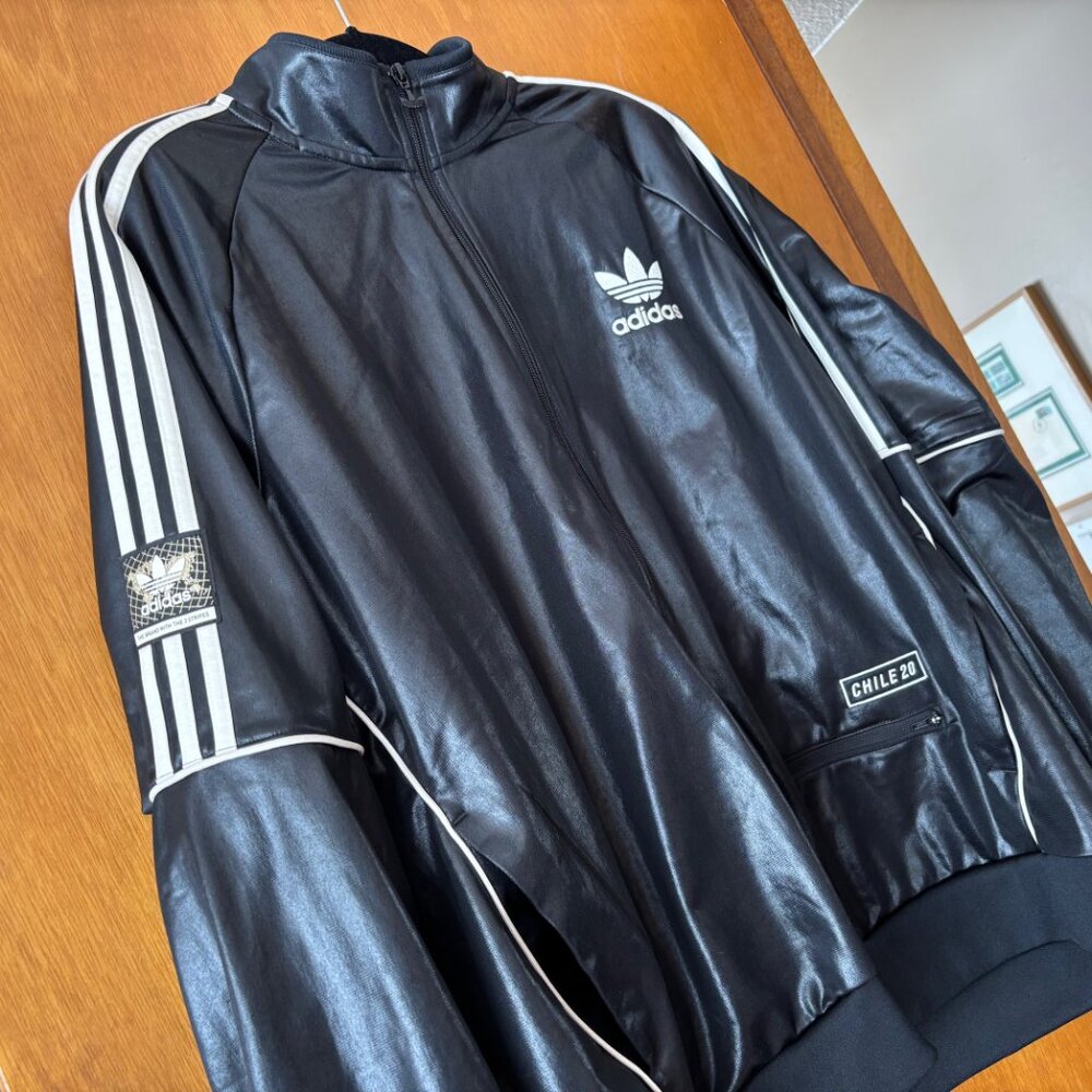 Retro Vintage Adidas Originals CHILE 20 Track Jacket - Wet Look XL TREFOIL LOGO